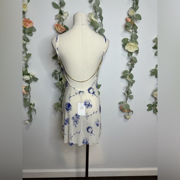 WeWoreWhat Floral Mini Dress - Picture 7 of 9